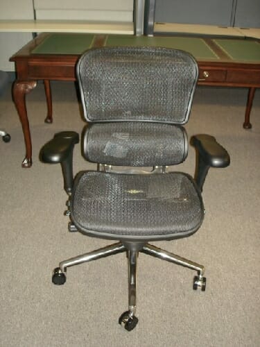 Ergohuman Chair - ME8ERGLO - Ergohuman Mesh Chair - Image 3