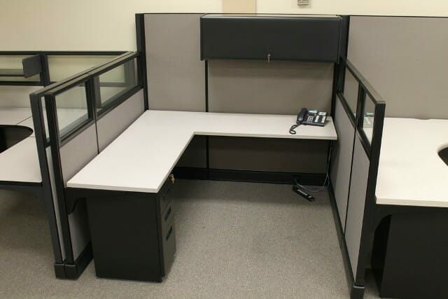 Used Herman Miller AO2 office cubicles - Image 3