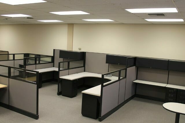 Used Herman Miller AO2 office cubicles - Image 7